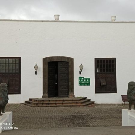 Precioso Apartamento Con Terraza En Teguise Lägenhet Teguise  Exteriör bild