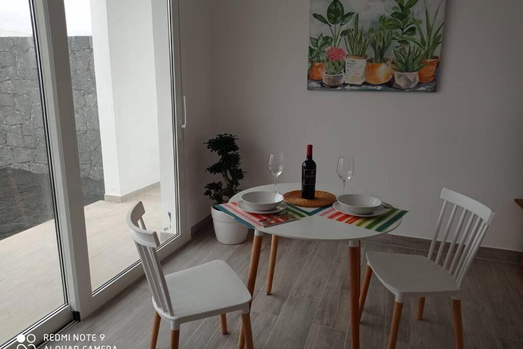 Precioso Apartamento Con Terraza En Teguise Lägenhet Teguise  Exteriör bild